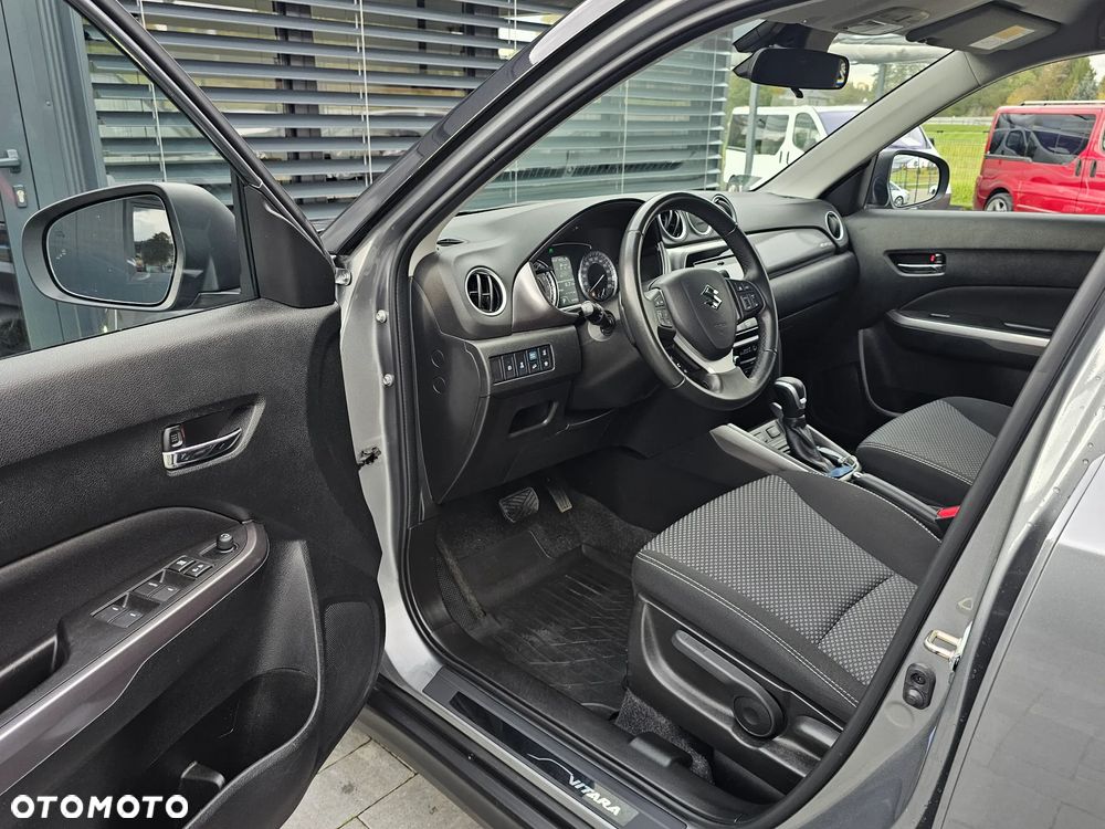 Suzuki Vitara 1.5 Dualjet Hybrid Allgrip AGS Comfort+ - 5