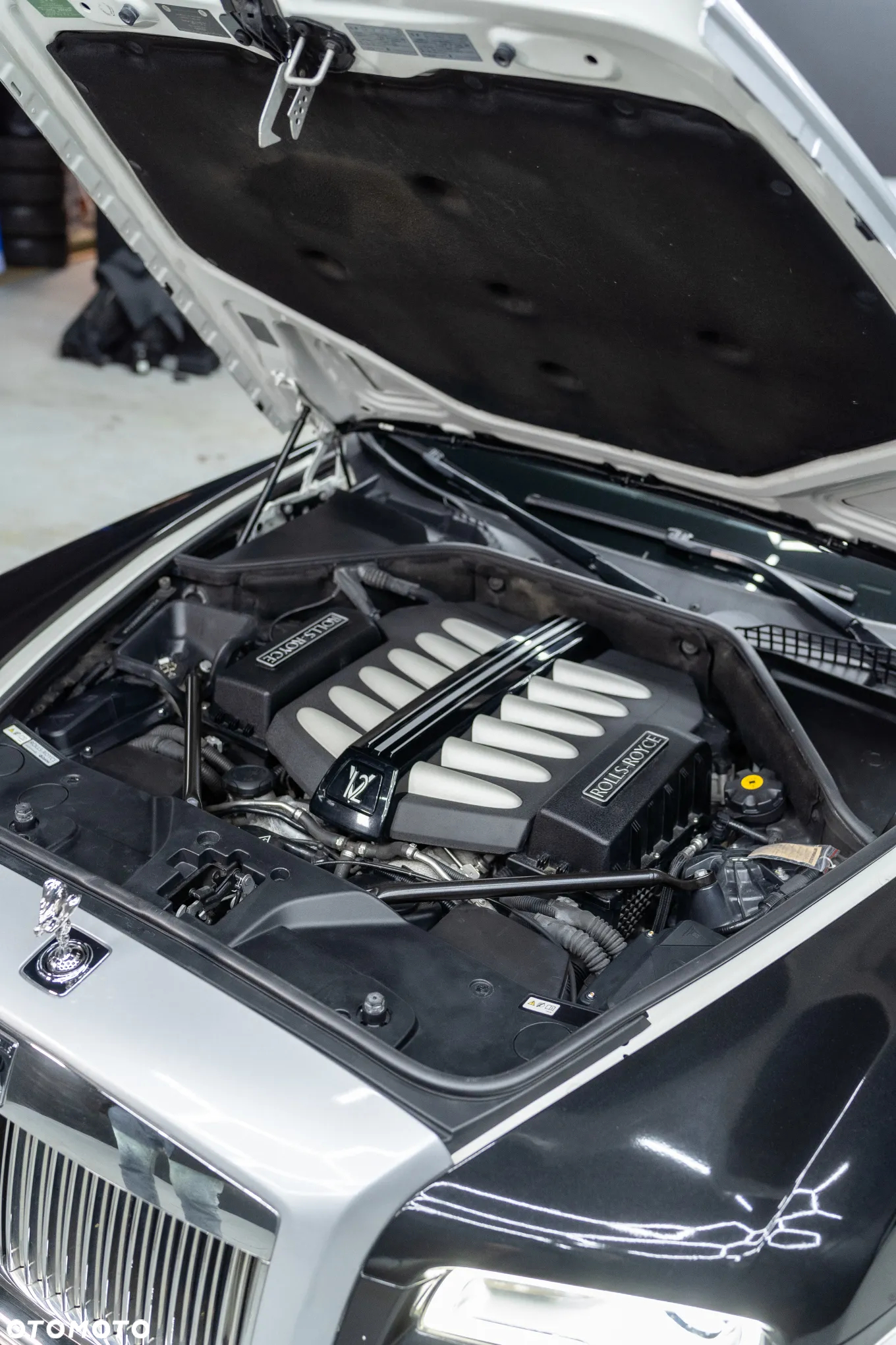 Rolls-Royce Ghost Standard - 23