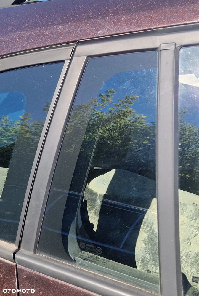 CHEVROLET CRUZE KOMBI SZYBA DRZWI PRAWY TYŁ - 1