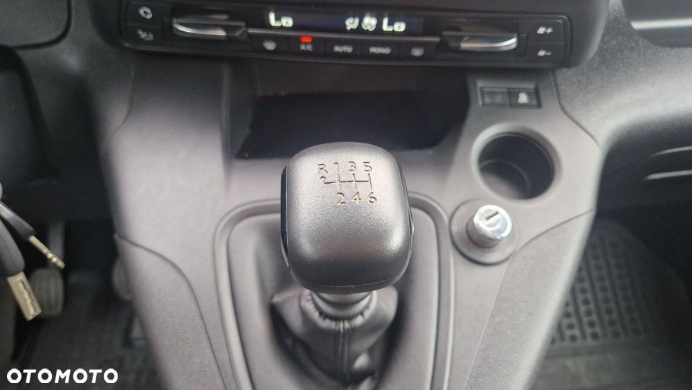 Peugeot Rifter Long 1.2 PureTech Active Pack S&S - 26