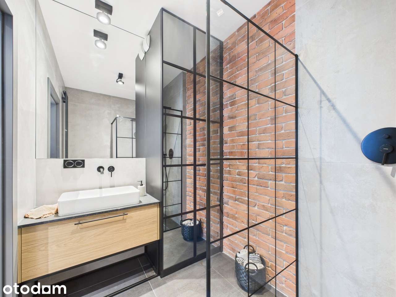 56 M² | Żoliborz |garaż | komórka