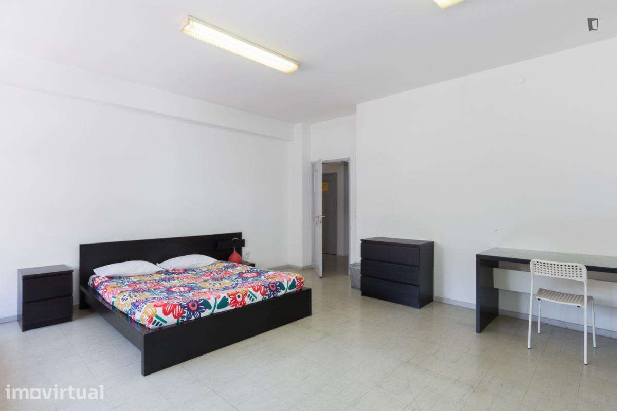 Quarto - localizado em Bonfim Porto - Grande imagem: 5/48