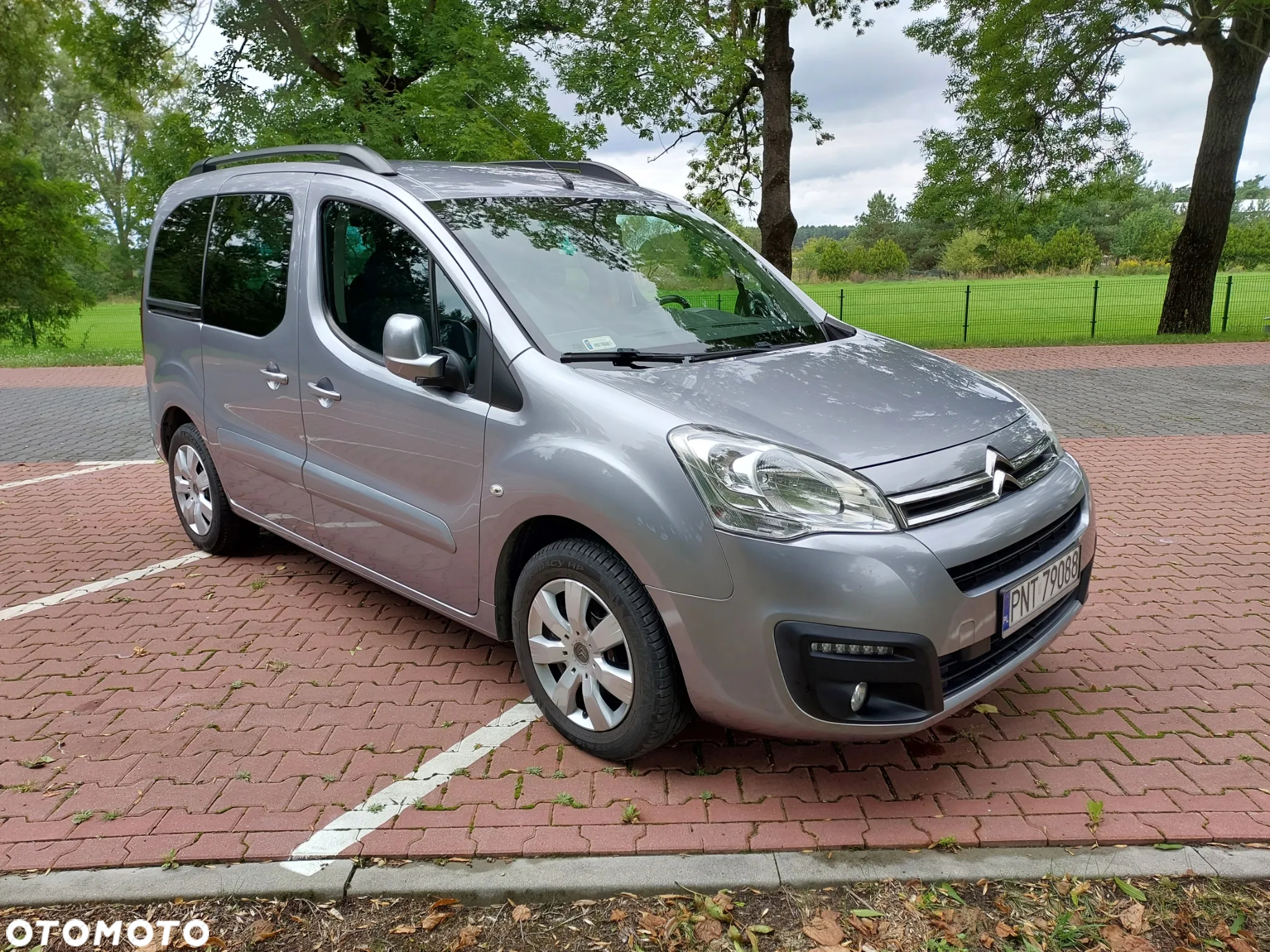 Citroën Berlingo 1.6 BlueHDi Feel Edition - 8