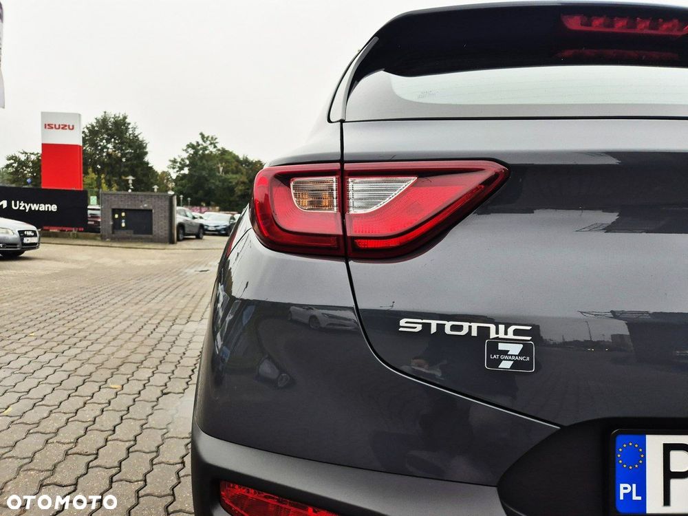 Kia Stonic 1.2 L - 19