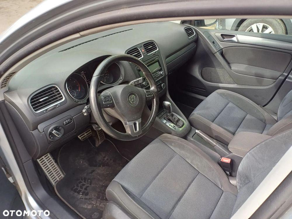 Volkswagen Golf 1.4 TSI DSG Style - 5