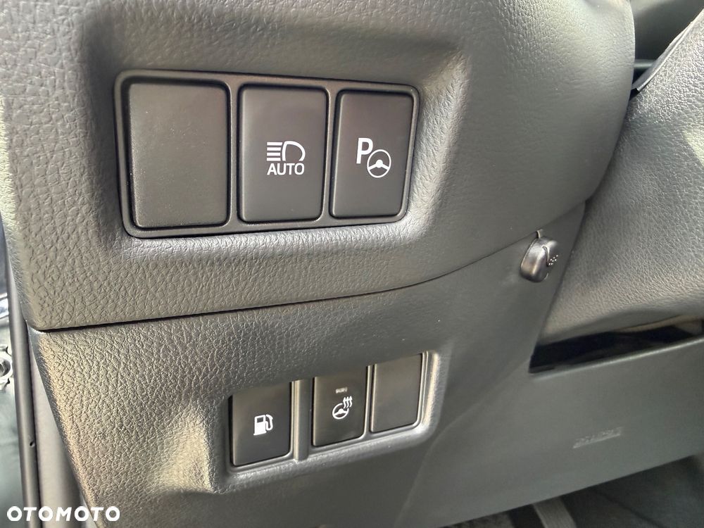 Toyota C-HR 1.8 Hybrid Executive - 33
