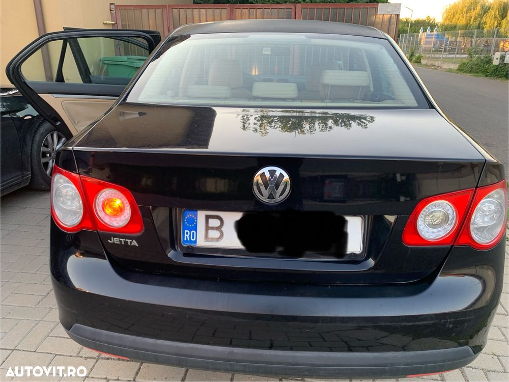 Volkswagen Jetta 1.6 Comfortline - 5