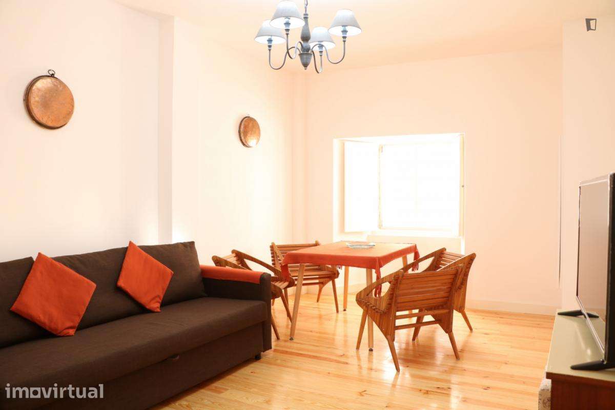 Apartamento com 1 quartos - localizado em Castelo Lisbon - Grande imagem: 4/11