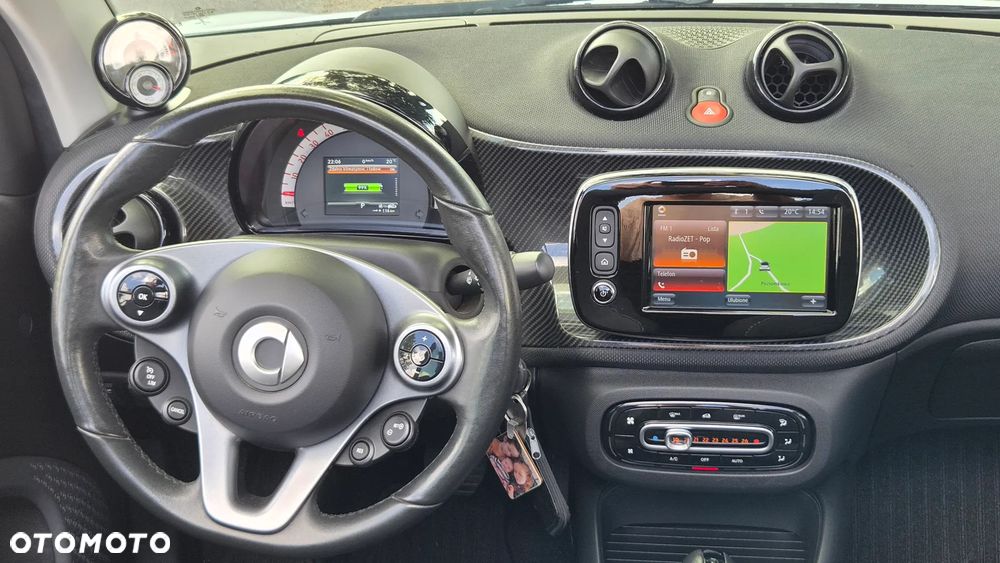 Smart Fortwo EQ - 12