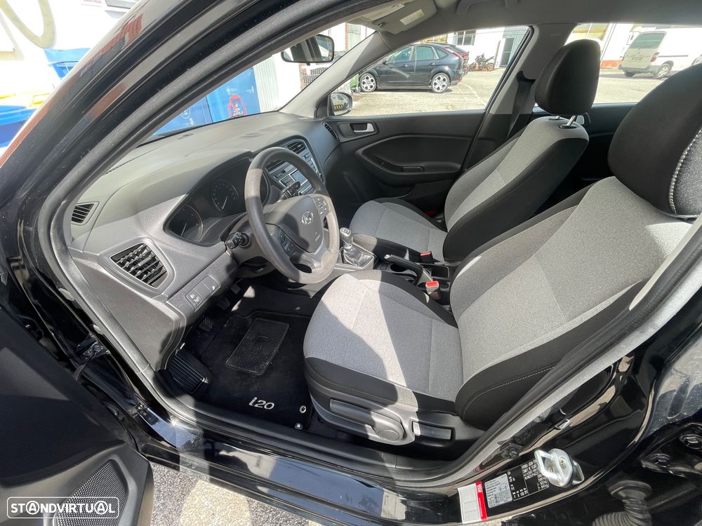 Hyundai i20 1.1 CRDi Blue Access+Bluetooth - 5
