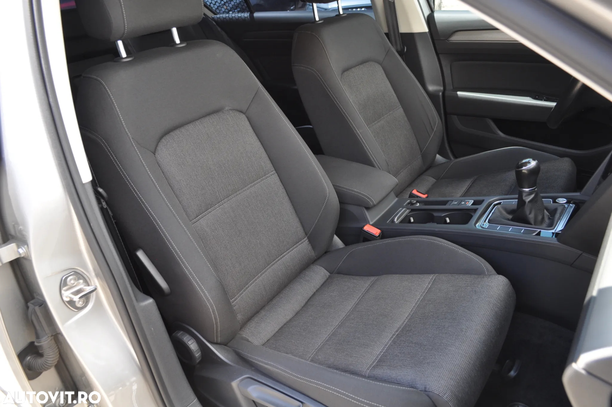 Volkswagen Passat 1.4 TSI ACT (BlueMotion Technology) Comfortline - 21