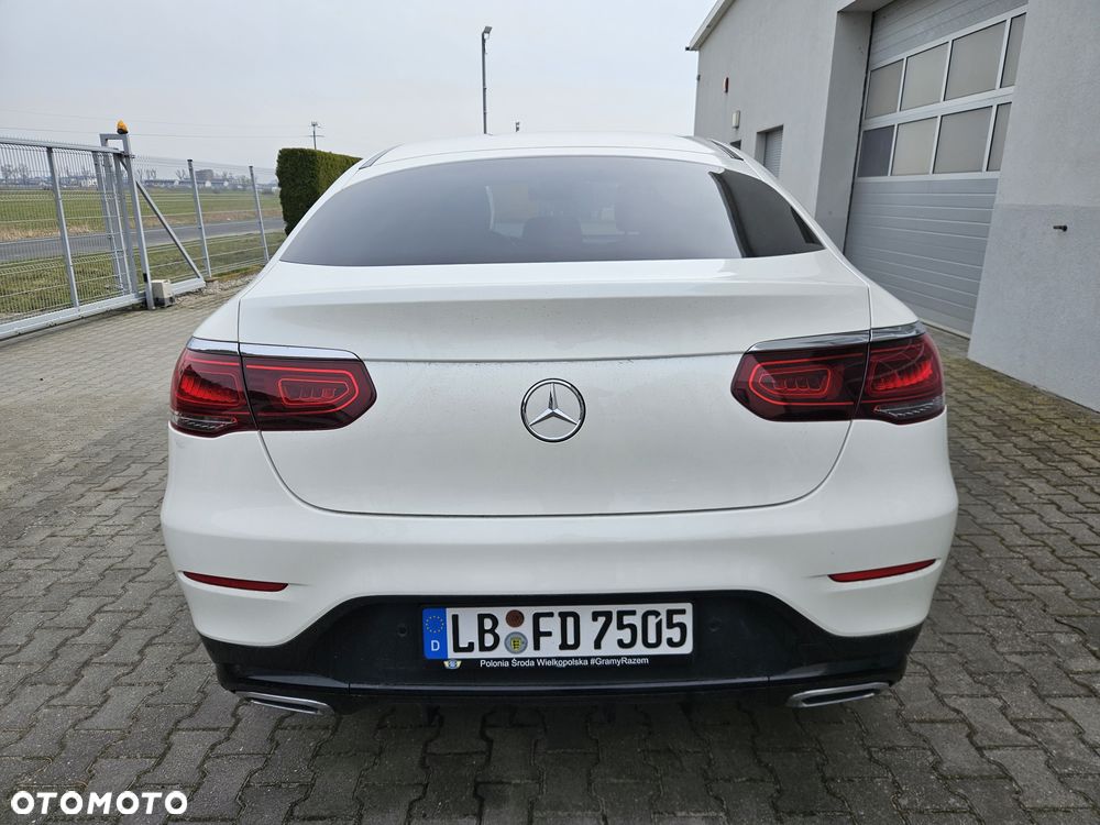 Mercedes-Benz GLC 300 d 4Matic 9G-TRONIC Exclusive - 10