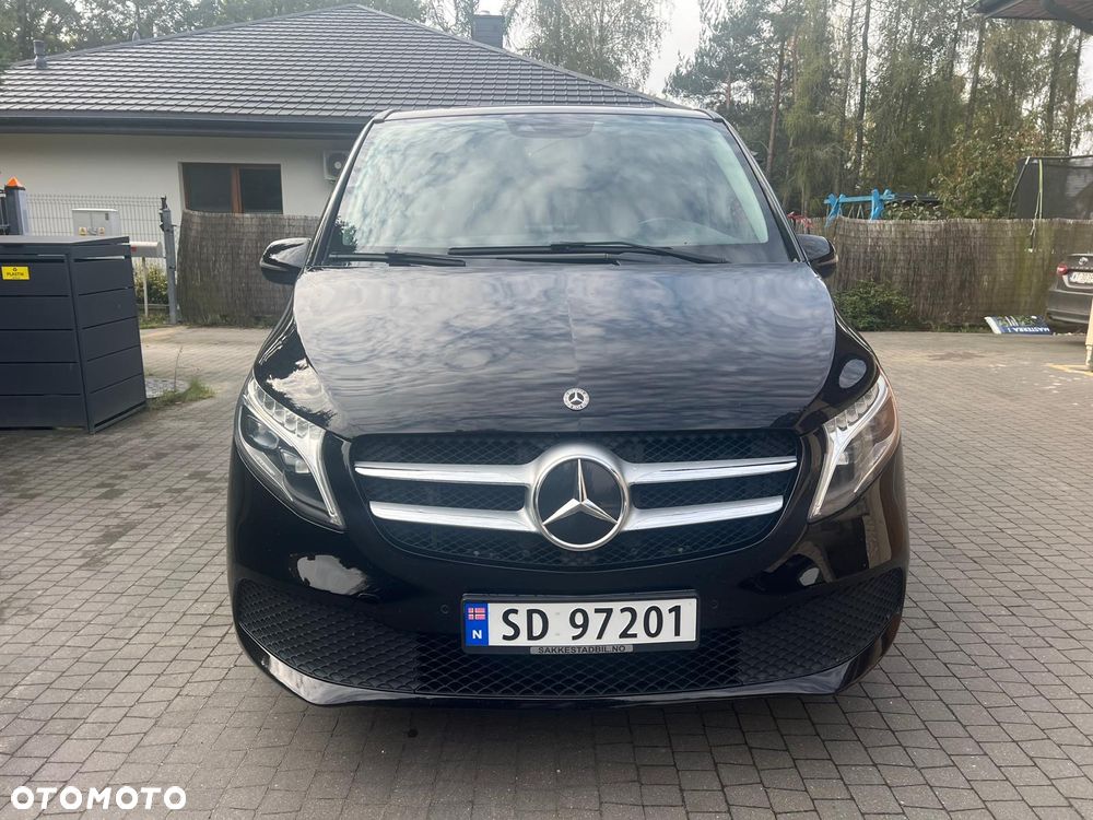 Mercedes-Benz Klasa V 220 d Avantgarde 9G-Tronic (d³ugi) - 11