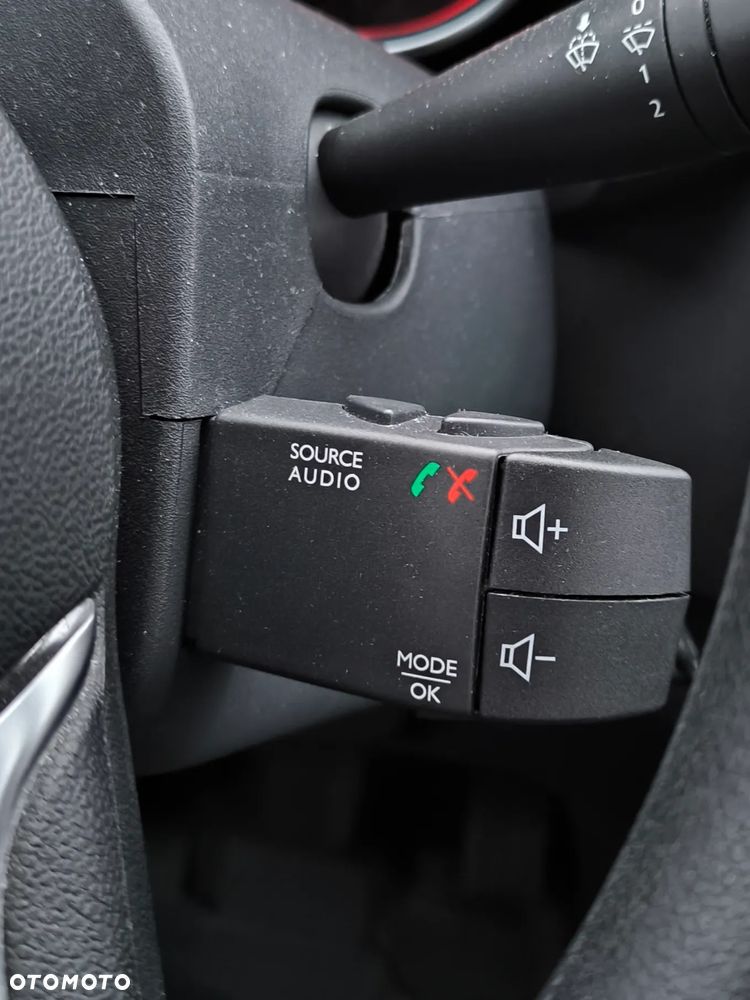 Dacia Logan 1.0 SCe Laureate - 10