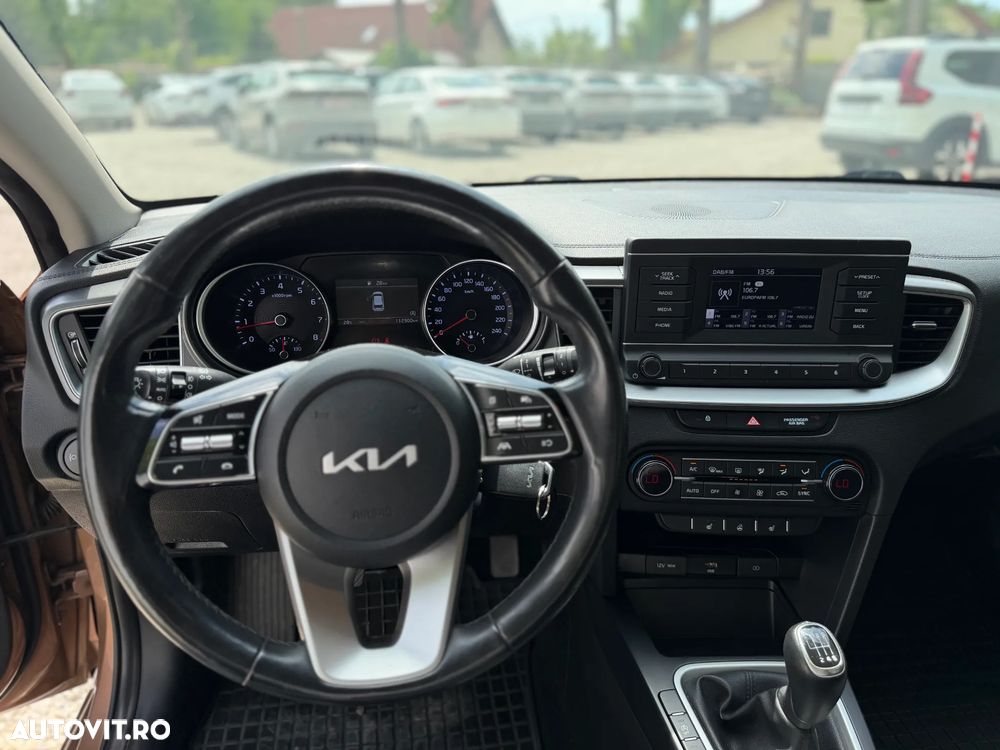 KIA Ceed 2022 — imagine 8
