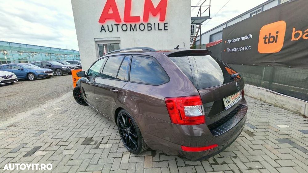 Skoda Octavia 1.6 TDI DPF Elegance - 9