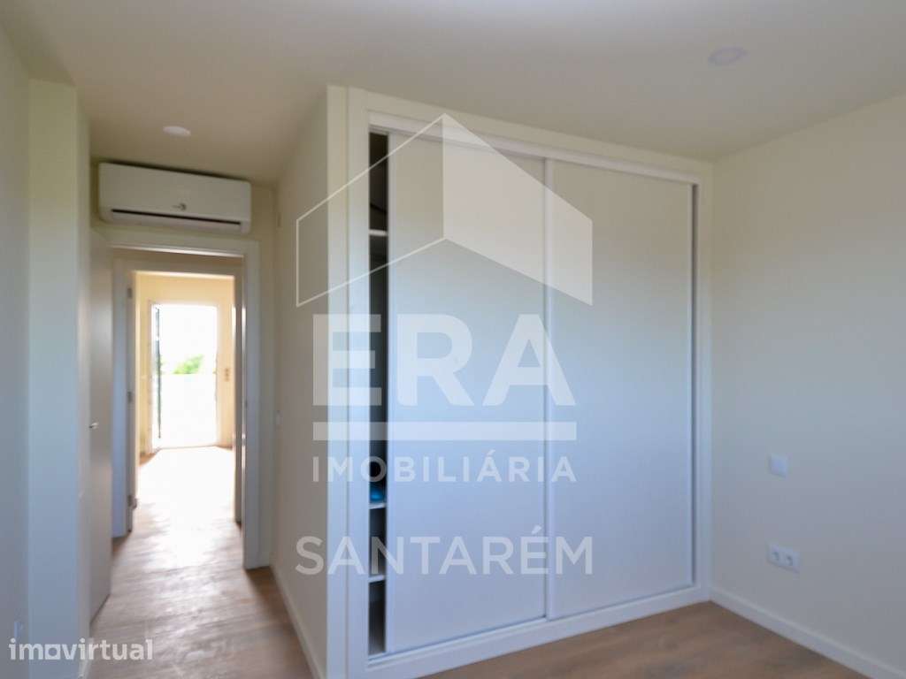 Apartamento T2 totalmente renovado e moderno - Grande imagem: 5/12