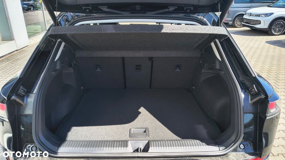 Volkswagen T-Roc - 34