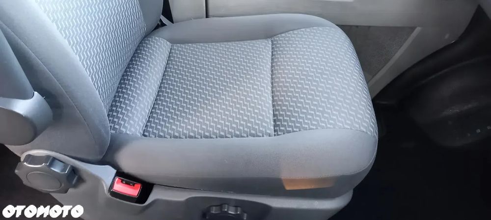 Volkswagen Transporter Caravelle Kurz DSG Comfortline - 16