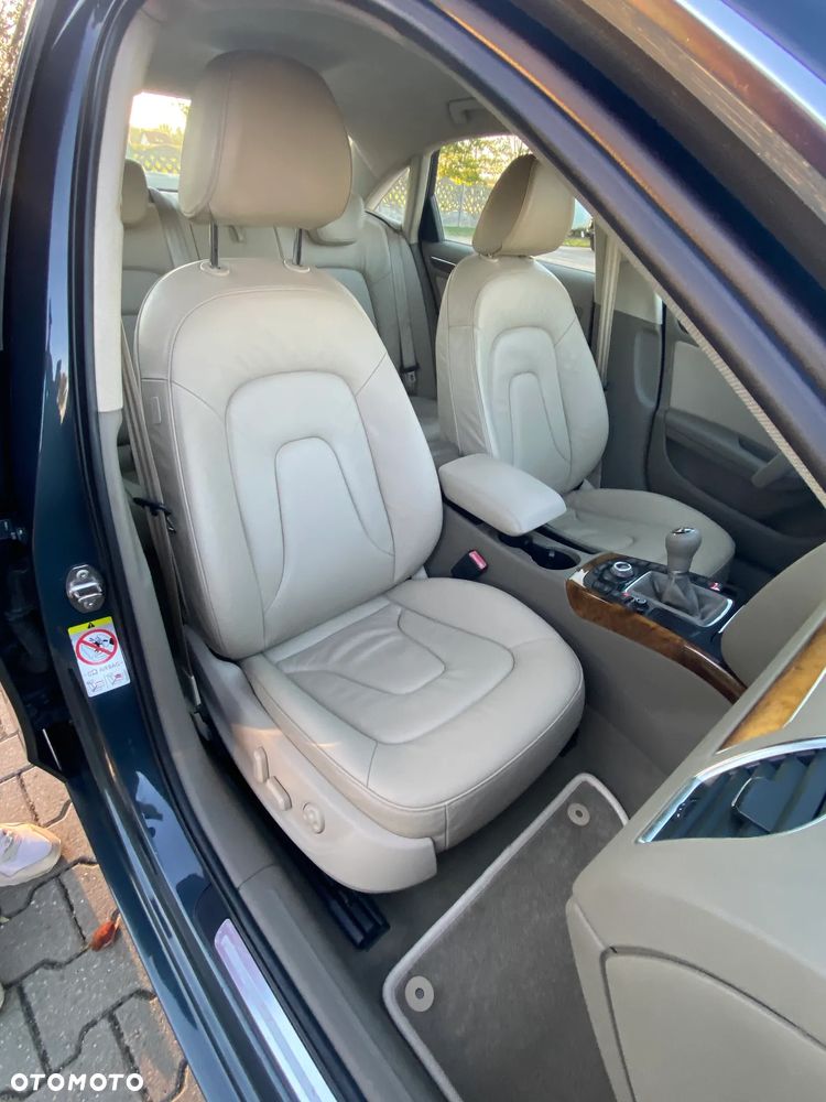Audi A4 Limousine - 19
