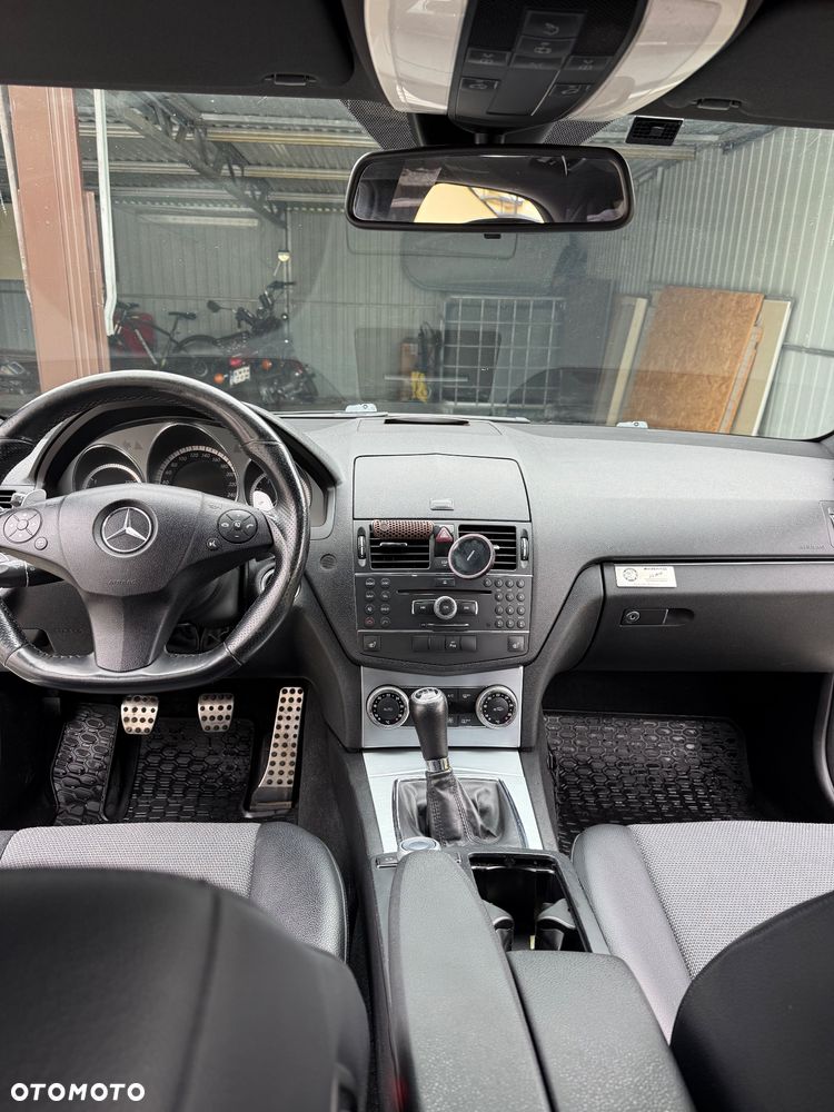 Mercedes-Benz Klasa C 230 Avantgarde - 10