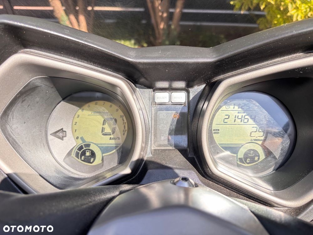 Yamaha X-max - 2