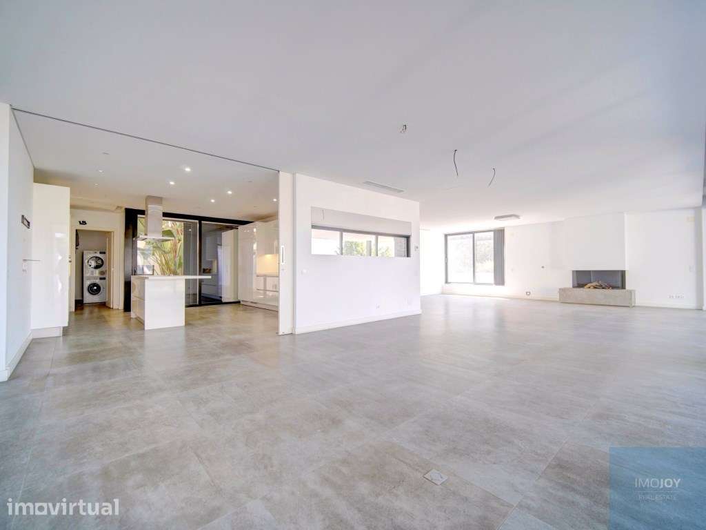 Apartamento T3 Duplex com Piscina no Estoril com vista mar - Grande imagem: 4/33