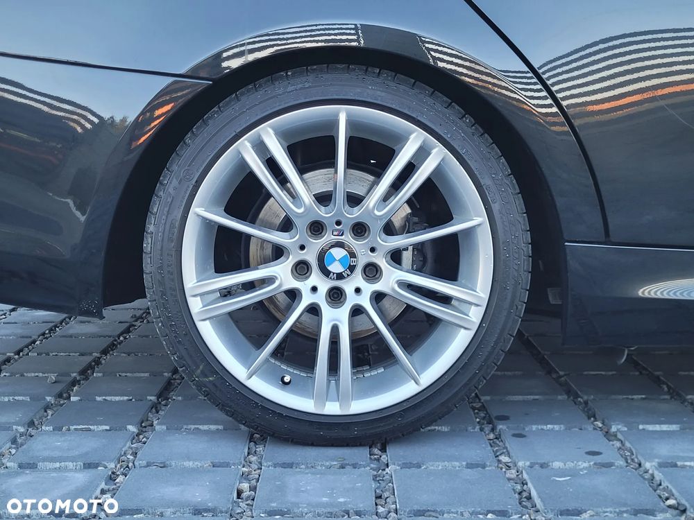 BMW Seria 3 318d DPF - 29