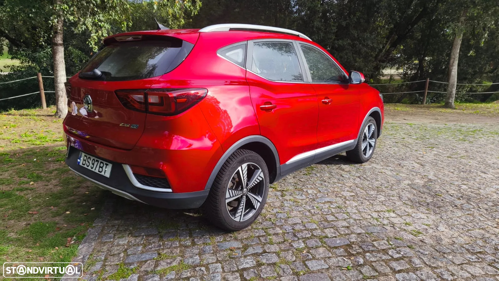 MG ZS EV 44.5 kWh Luxury - 6