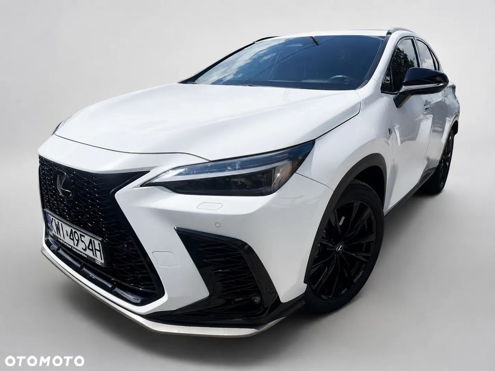 Lexus NX - 1