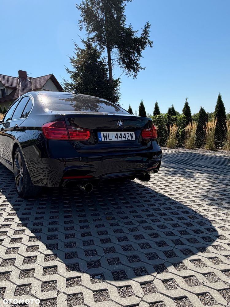 BMW Seria 3 328i Luxury Line - 8
