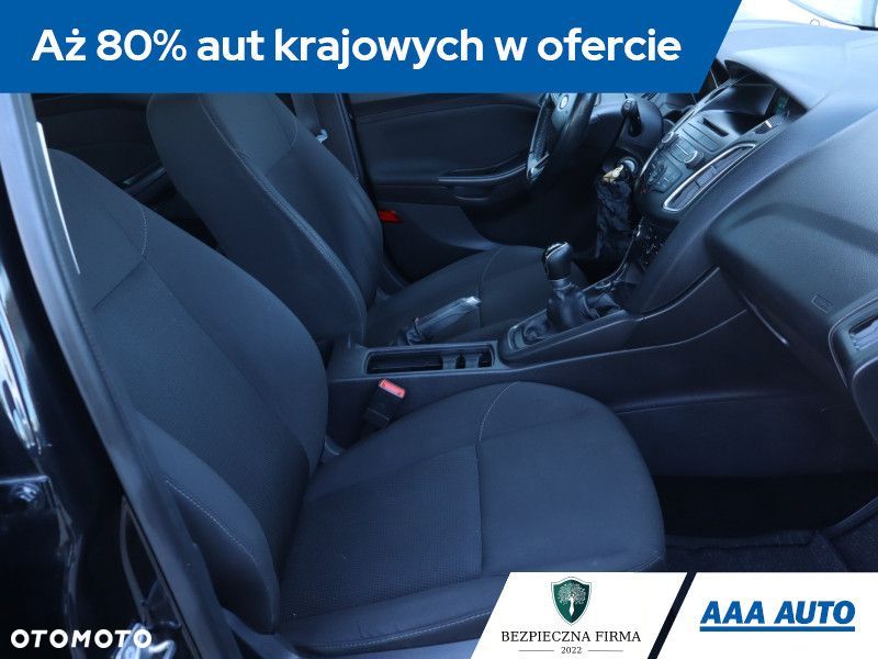 Ford Focus - 11