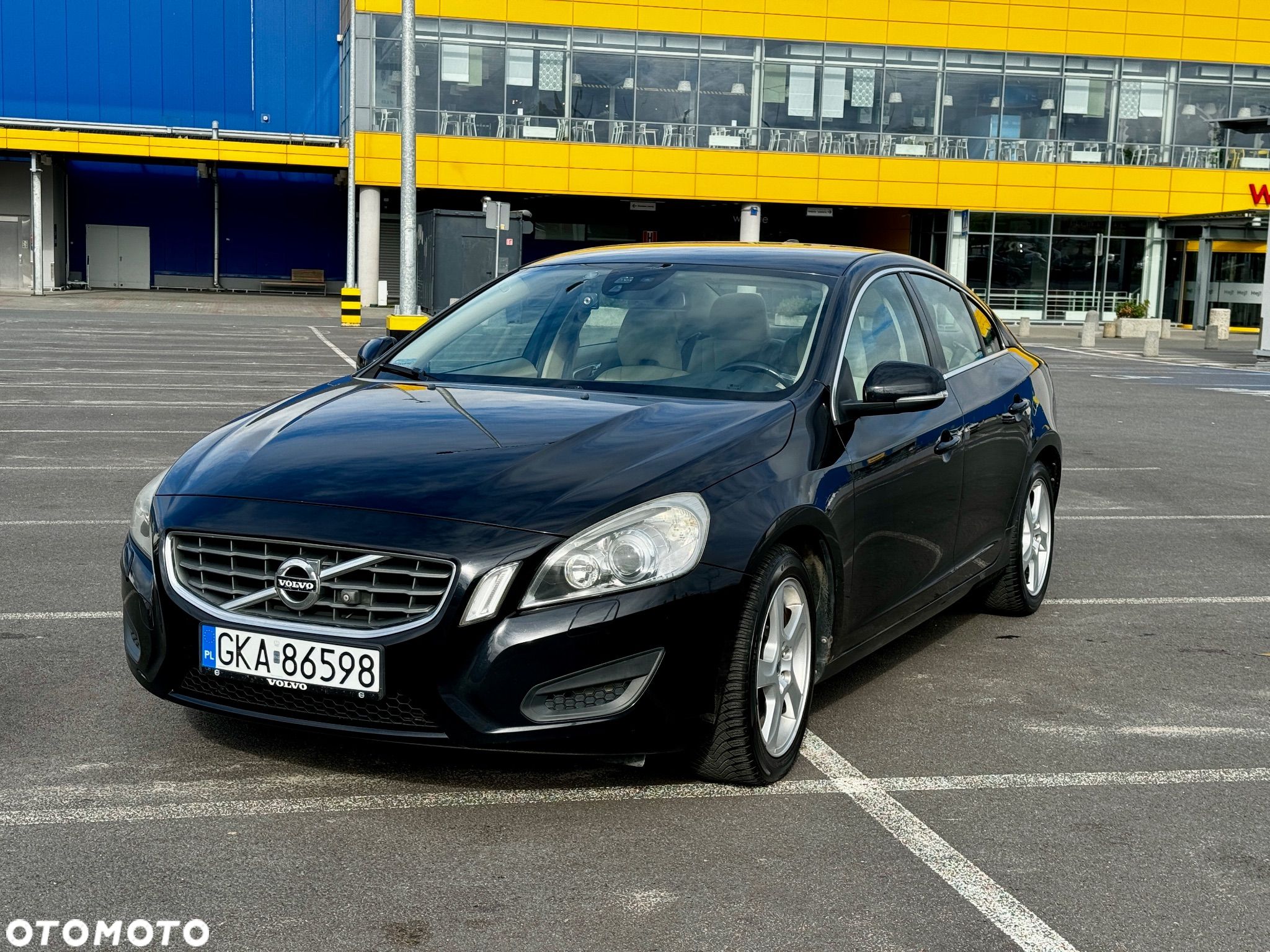 Volvo S60 D3 Momentum - 1