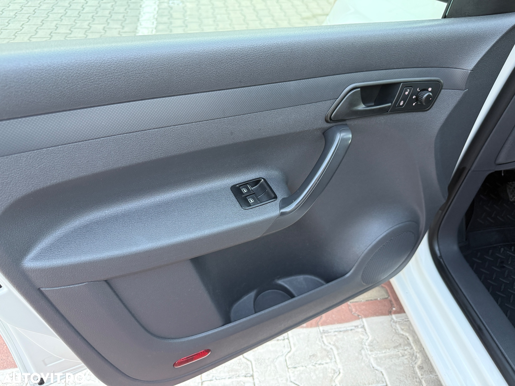 Volkswagen Caddy 1.6 TDI (7-Si.) BMT Maxi Startline - 15