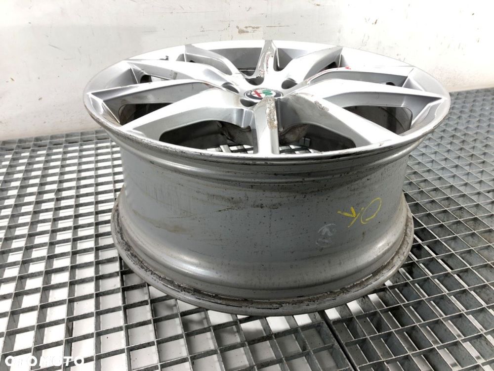 FELGA ALUMINIOWA 19  8J 5X110 CENTR 65 ET 34 - 695.00 PLN - ALFA ROMEO STELVIO (949_) 2016 - 2022 - 2