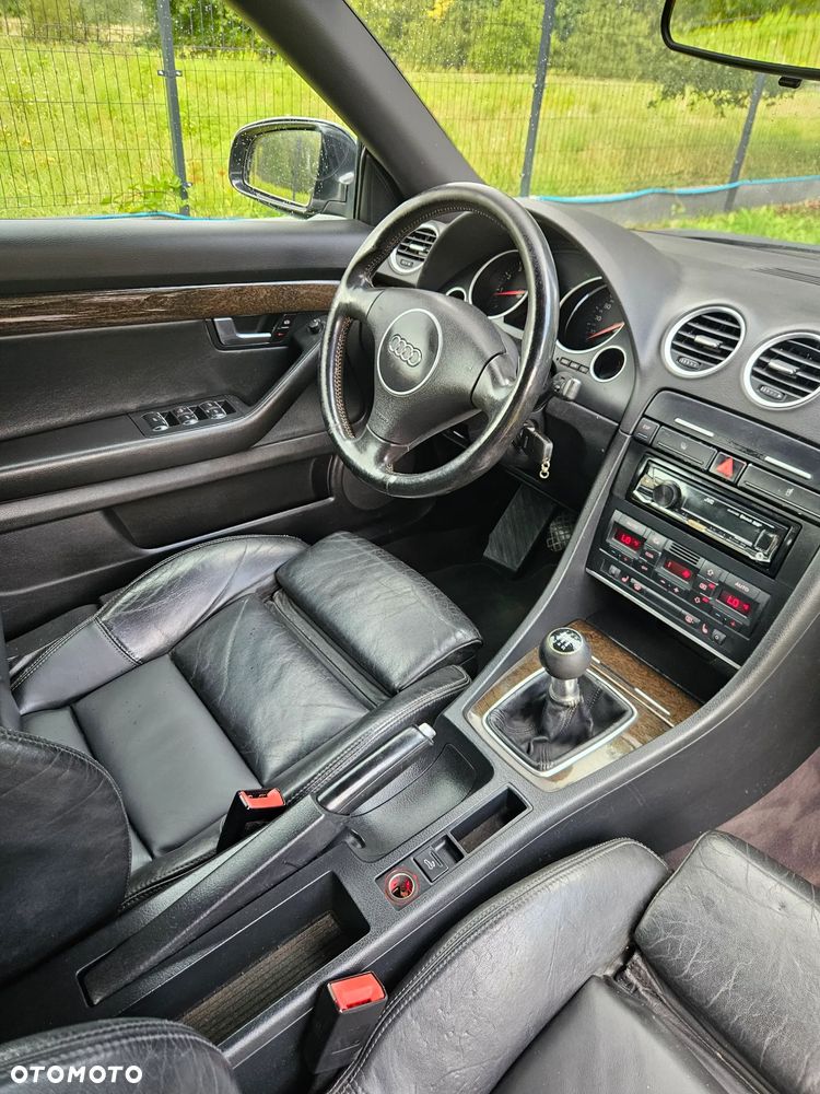 Audi A4 Cabrio 2.4 - 21