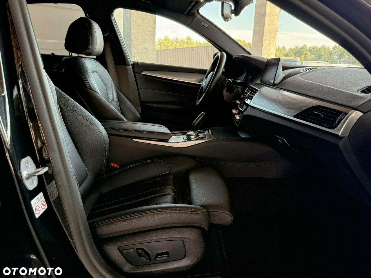 BMW Seria 5 530e iPerformance GPF M Sport sport - 21