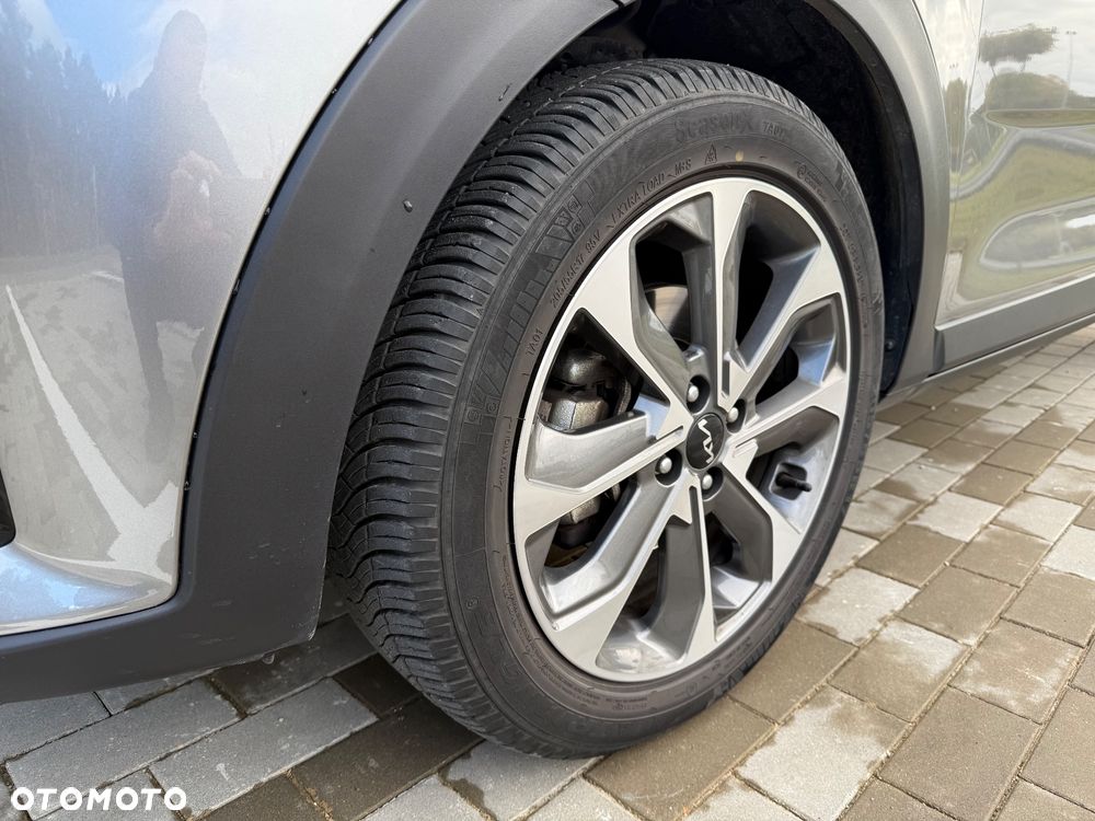 Kia Stonic 1.0 T-GDI L Business Line DCT - 10