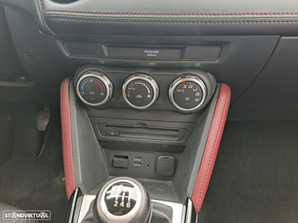 Mazda CX-3 1.5 Sky.Excellence Navi - 26