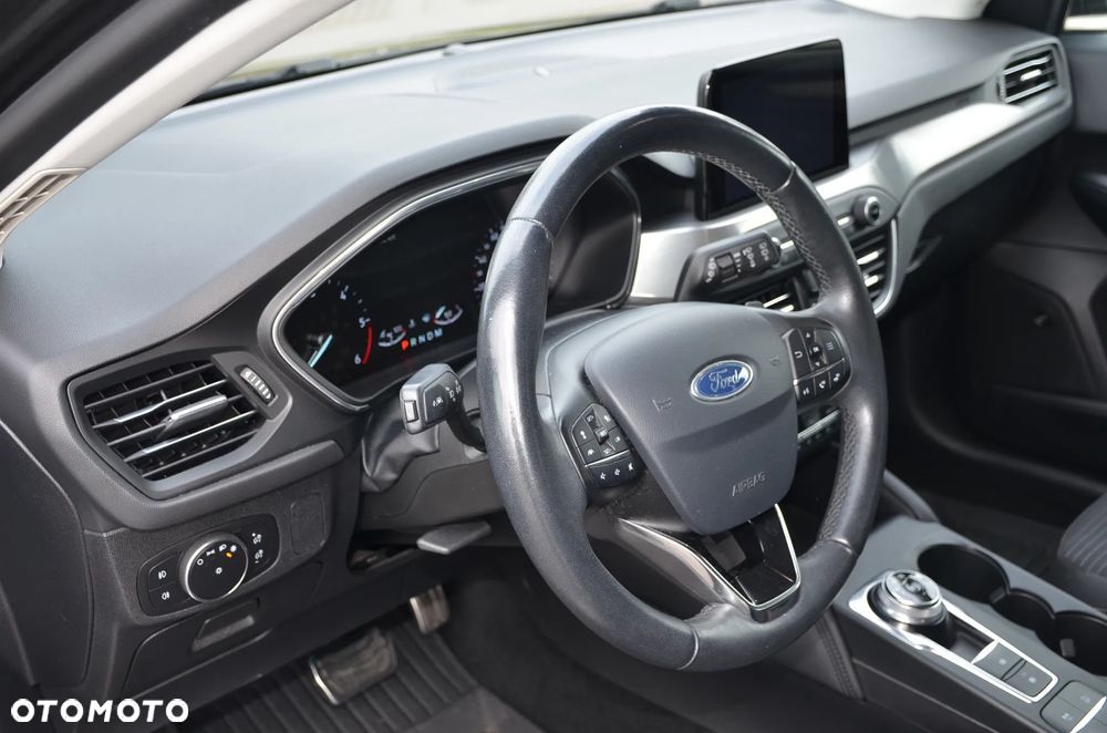 Ford Focus 2.0 EcoBlue Titanium - 13