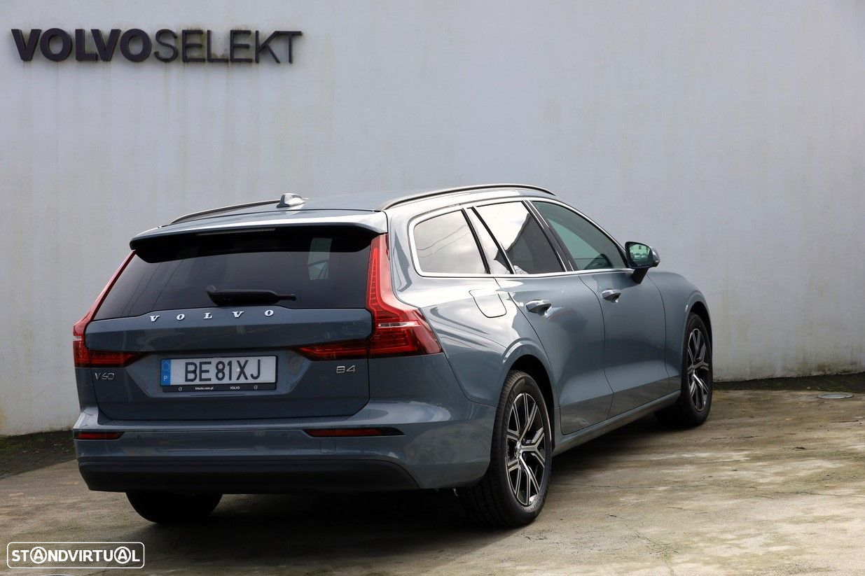 Volvo V60 2.0 B4 Core Auto - 3