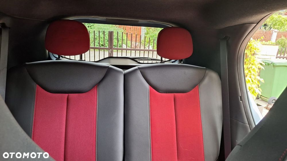 Toyota Aygo X 1.0 VVT-i Undercover CVT - 9