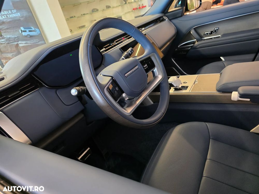 Land Rover Range Rover 4.4 V8 P615 LWB MHEV SV - 9