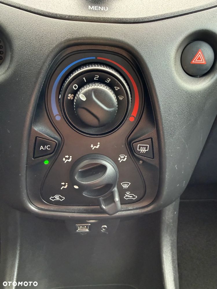 Toyota Aygo - 32