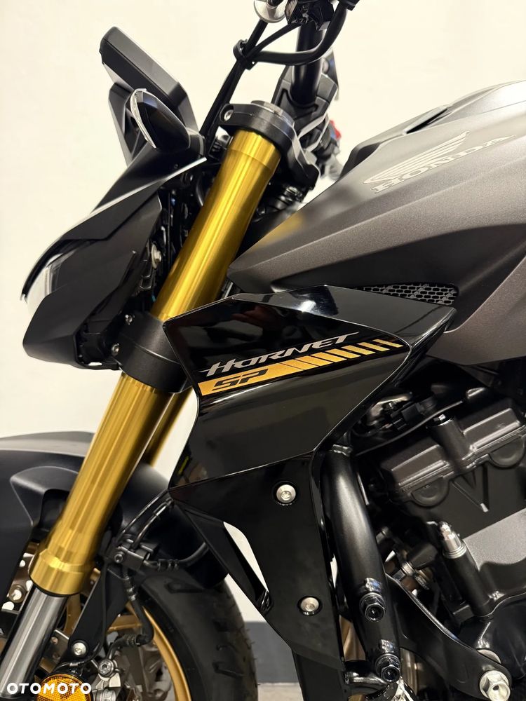 Honda Hornet - 23
