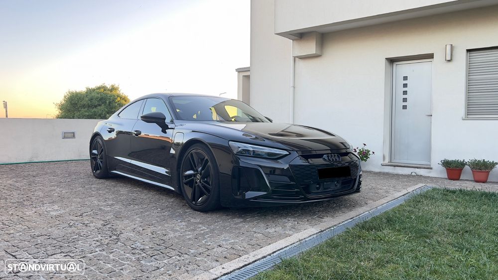 Audi e-tron GT quattro - 1