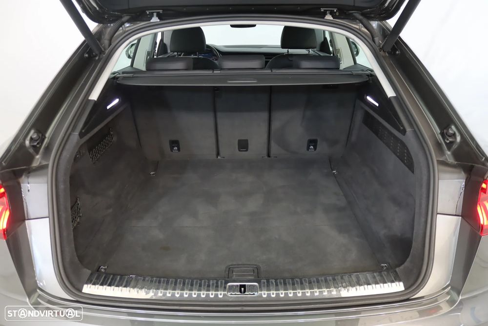Audi Q8 - 40