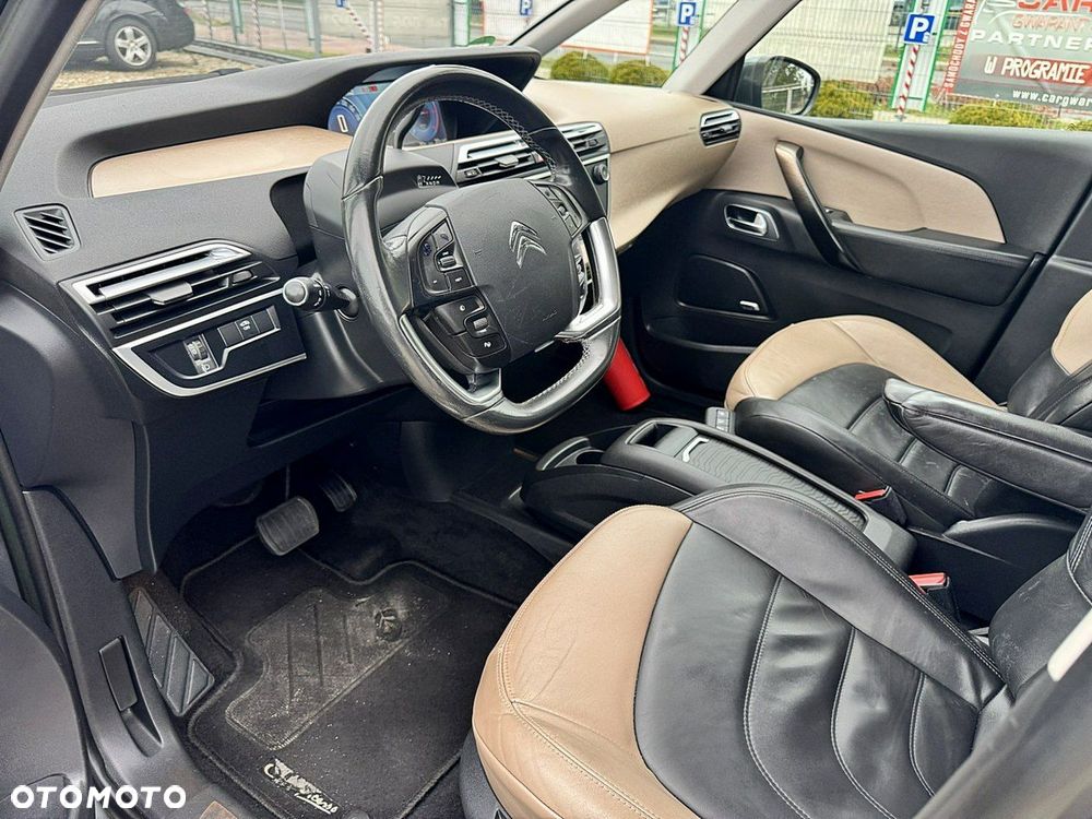 Citroën C4 Grand Picasso - 10
