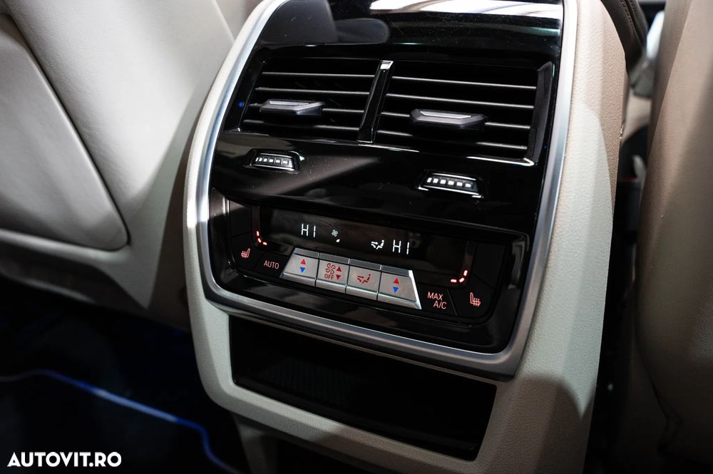 BMW X6 M Competition MHEV - 35