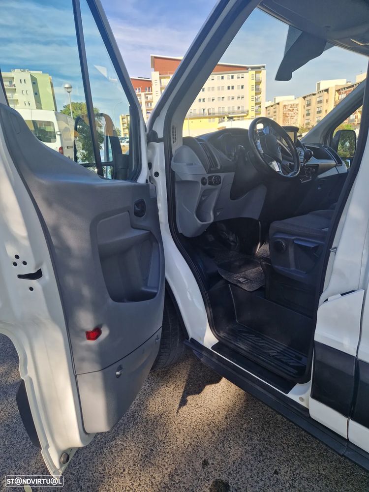 Ford Transit - 8